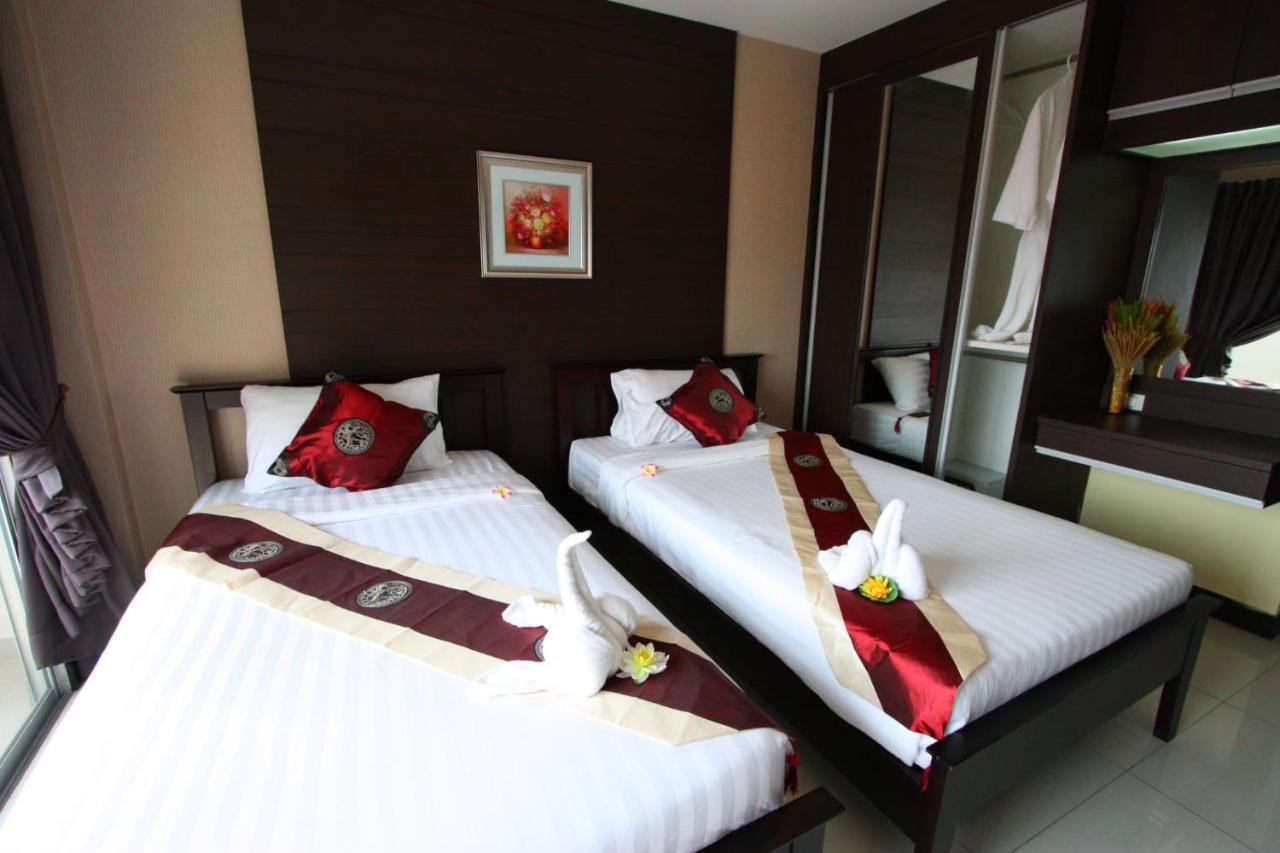 Valhalla Pattaya Hotel Pantai Jomtien Bagian luar foto